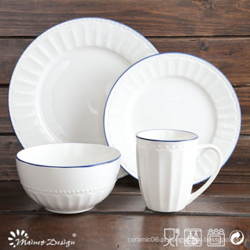 Venda quente 16pcs gravado conjunto de jantar de porcelana branca